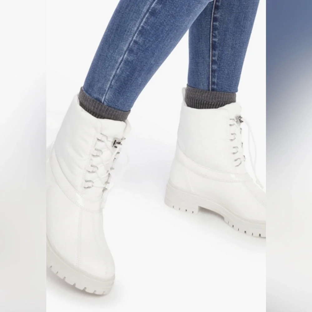 Kelly Water-Resistant Puffer
Combat Boot - Picture 1 of 7